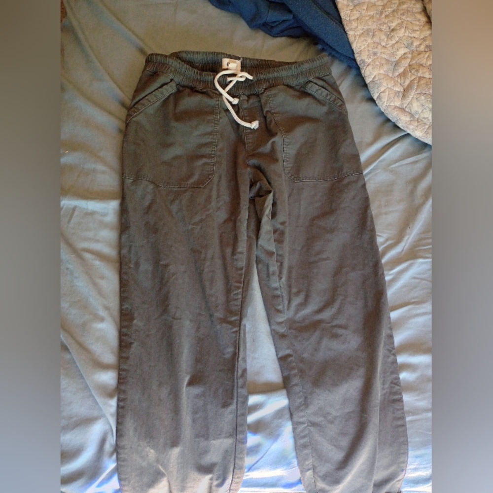 Pact Women's Straight Leg Pants - Gray